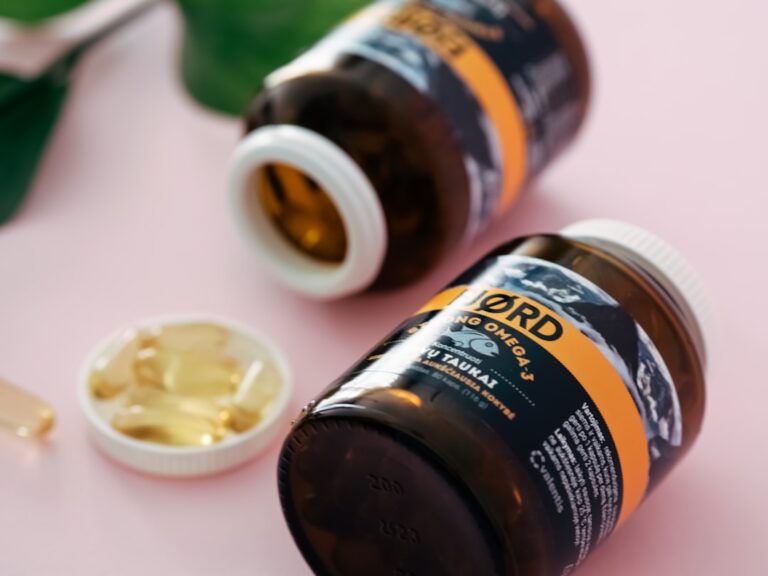 비타민D는 비타민이 아니다 ? 개념부터 종류까지, 호르몬이 비타민이 된 사연과 비타민D 기본 가이드